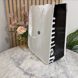Lululemon Large Reusable White & Black Shopping Tote Bag